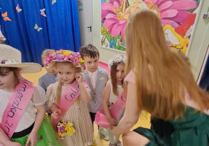 Powitanie wiosny i wybory "Calineczki"