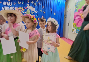 Powitanie wiosny i wybory "Calineczki"