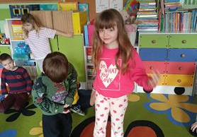 Poznajemy małą i wielką literę w, W