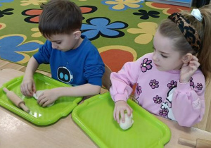 Zabawy z glina i masą solną