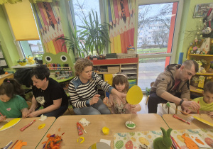 Wielkanocne warsztaty z cyklu "Razem z rodzicami".