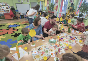 Wielkanocne warsztaty z cyklu "Razem z rodzicami".