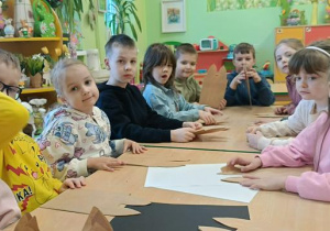 Wielkanocne zabawy z jajkiem w naszej grupie