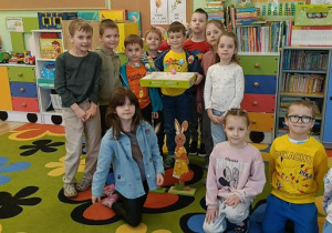 Wielkanocne zabawy z jajkiem w naszej grupie