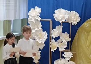 Występ dzieci z grupy Biedronki.