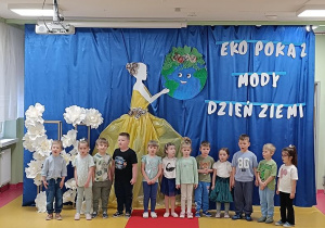 Występ dzieci z grupy Biedronki.