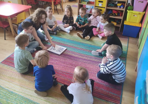 Cała Polska Czyta Dzieciom- Mama Pawełka czyta Dzieciom bajki