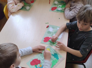 Praca plastyczna "Wiosenna łąka"