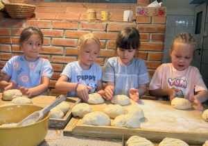 Zajęcia edukacyjne "Od ziarenka do bochenka"