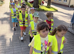 "Lody, lody dla ochłody"....