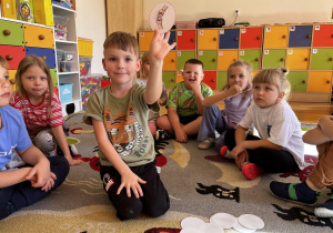 Pomoce dydaktyczne ze strony www.dzieckiembadz.pl