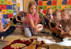 Pomoce dydaktyczne ze strony www.dzieckiembadz.pl