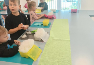 Warsztaty szycia i ozdabiania misia
