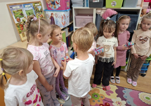Wręczanie upominków