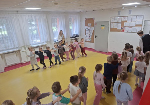 Audycja z Bachmanem- poznanie saksofonu