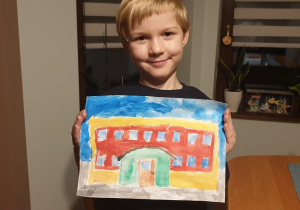 Szymek namalował przedszkole