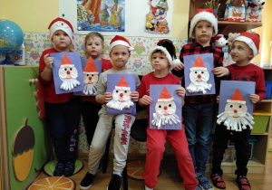portrety Mikołaja w wykonaniu chłopców